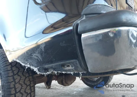 2001 Ford F150 Harley-Davidson Edition/King Ranch Edition/Lariat/Xlt from USA, damaged, VIN 1FTRW07W51KD68759